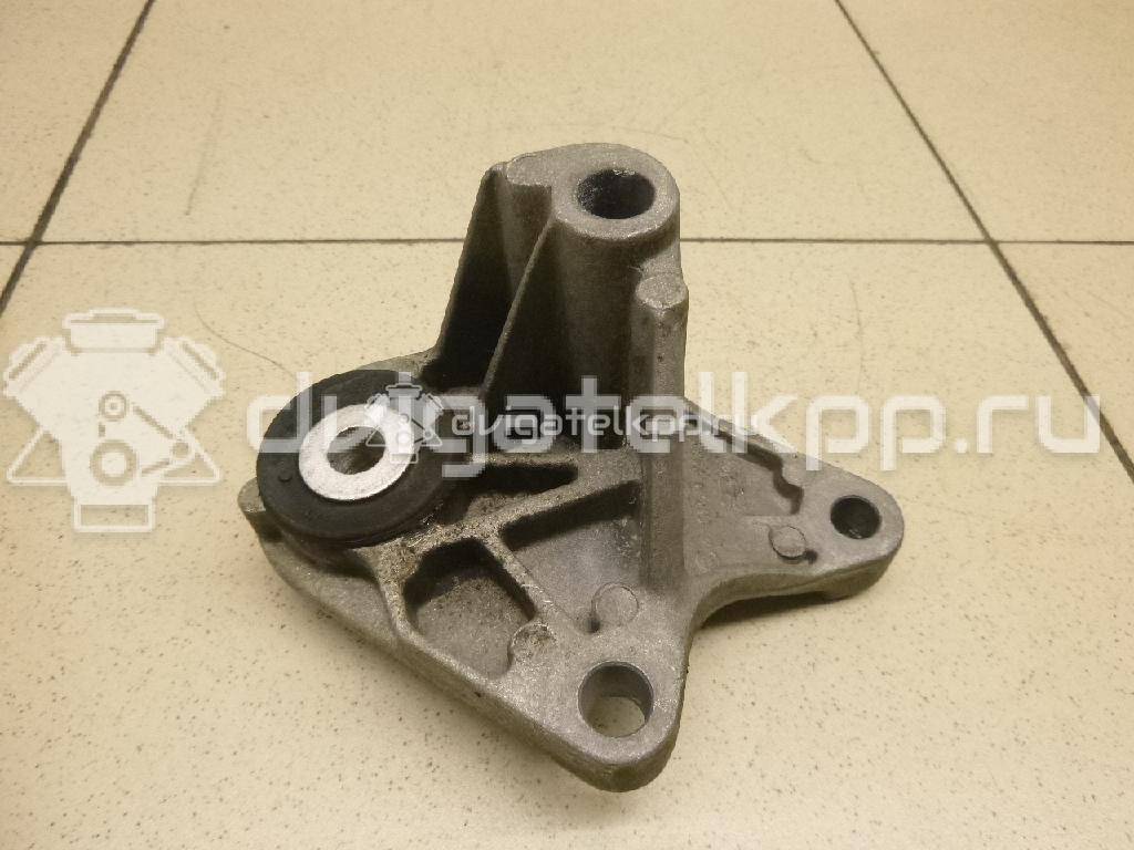 Фото Кронштейн КПП  1306901 для volvo S40 {forloop.counter}}