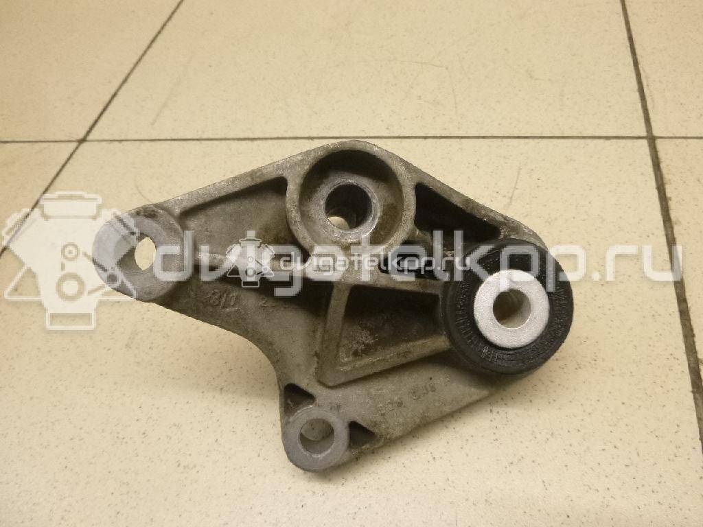 Фото Кронштейн КПП  1306901 для volvo S40 {forloop.counter}}