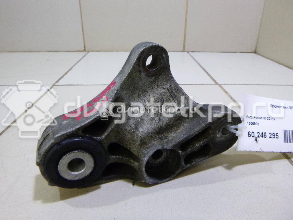 Фото Кронштейн КПП  1306901 для volvo S40 {forloop.counter}}