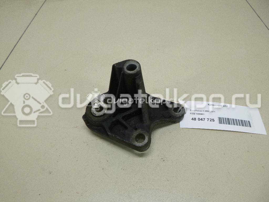 Фото Кронштейн КПП  1306901 для volvo S40 {forloop.counter}}