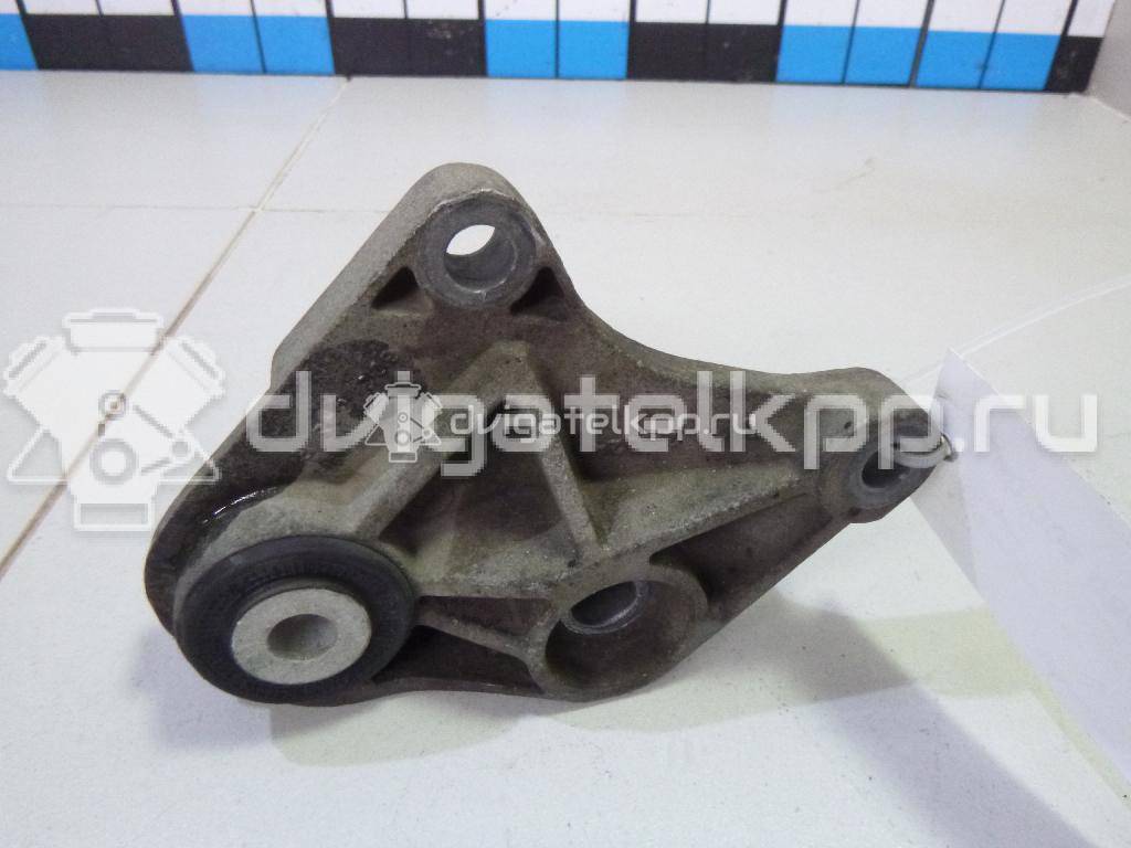 Фото Кронштейн КПП  1306901 для volvo S40 {forloop.counter}}