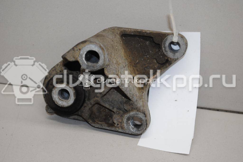 Фото Кронштейн КПП  1306901 для volvo S40 {forloop.counter}}