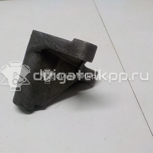 Фото Кронштейн КПП  1306901 для volvo S40