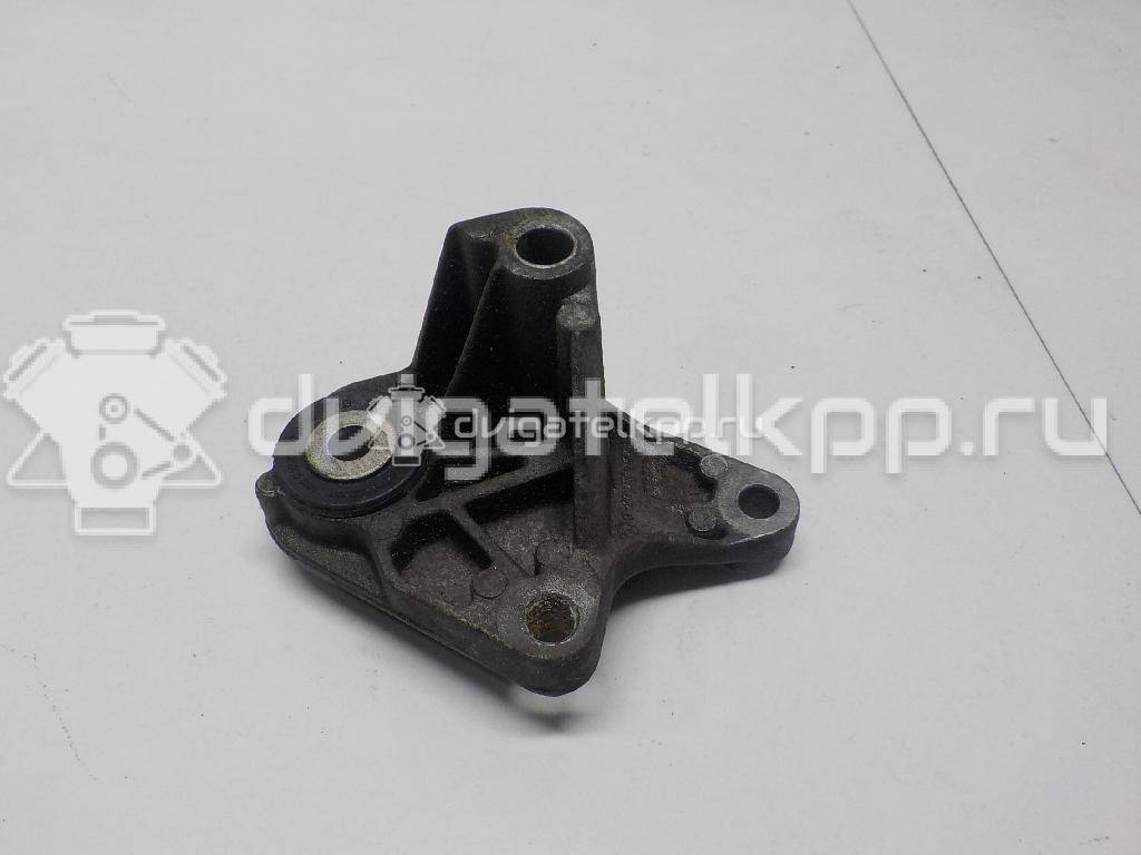 Фото Кронштейн КПП  1306901 для volvo S40 {forloop.counter}}