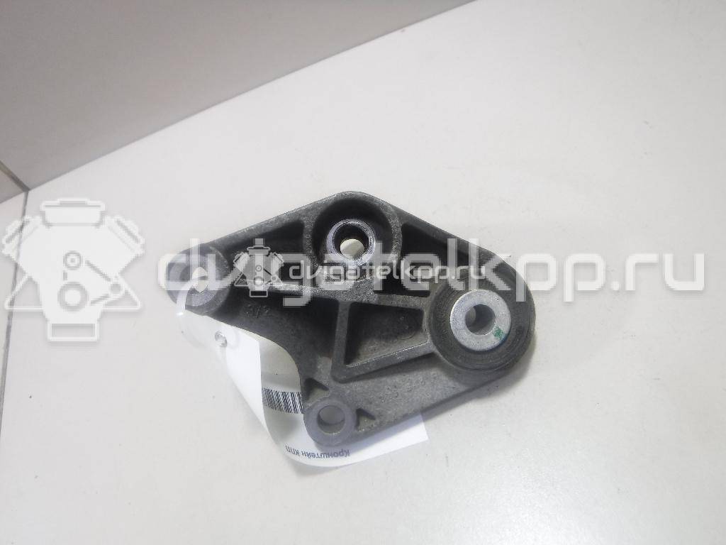 Фото Кронштейн КПП  1306901 для volvo S40 {forloop.counter}}