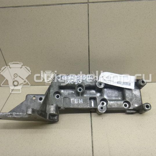 Фото Кронштейн генератора  8642196 для volvo S60