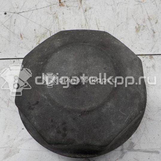 Фото Крышка передней ступицы  20547252 для Volvo 940 / 440 K 445 / 460 L 464