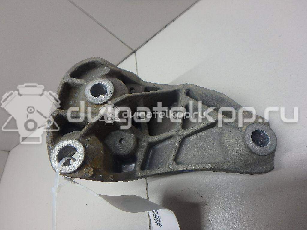 Фото Кронштейн КПП левый  1751718 для Ford Fiesta / B-Max Jk {forloop.counter}}