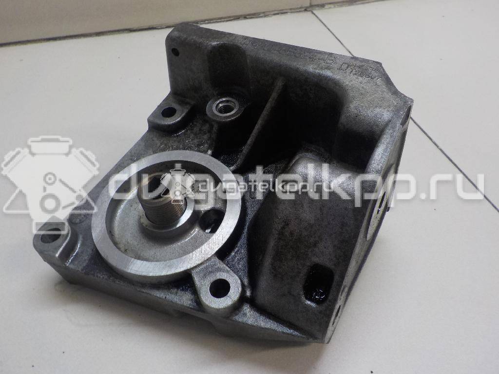 Фото Кронштейн масляного фильтра  1385380 для Ford Focus / C-Max / Galaxy / S-Max / Mondeo {forloop.counter}}
