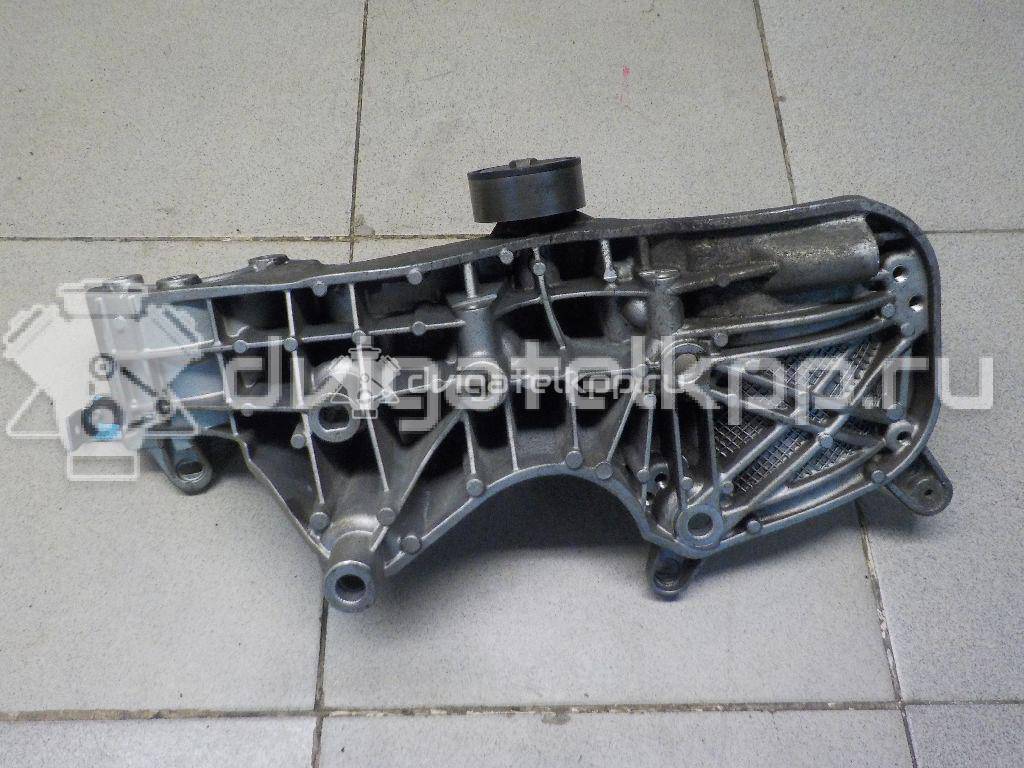 Фото Кронштейн генератора для двигателя K4M для Iran Khodro (Ikco) / Nissan 102-110 л.с 16V 1.6 л бензин 688304373R {forloop.counter}}