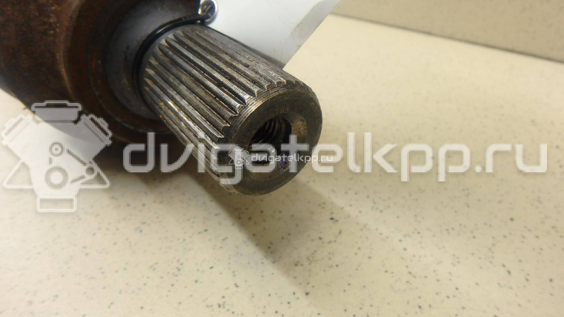 Фото Полуось передняя правая  1687408 для Ford Focus {forloop.counter}}