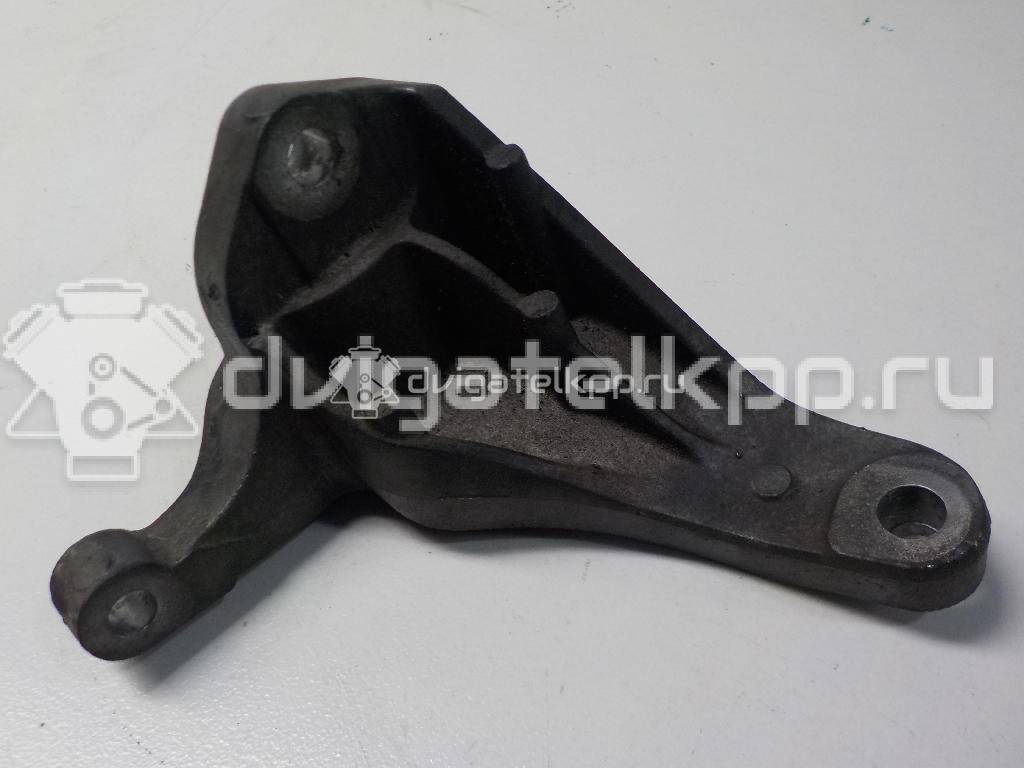 Фото Кронштейн КПП  30723850 для ford C-MAX {forloop.counter}}