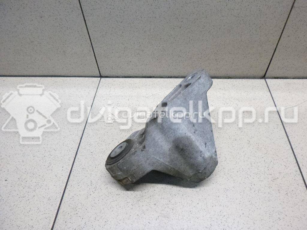 Фото Кронштейн опоры КПП  1322569 для Ford Focus / C-Max {forloop.counter}}