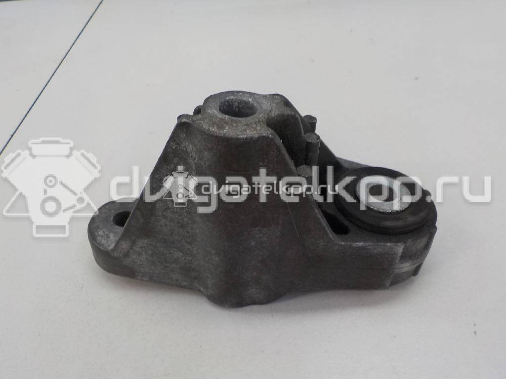 Фото Кронштейн опоры КПП  4m516p093fa для Ford Focus / C-Max {forloop.counter}}
