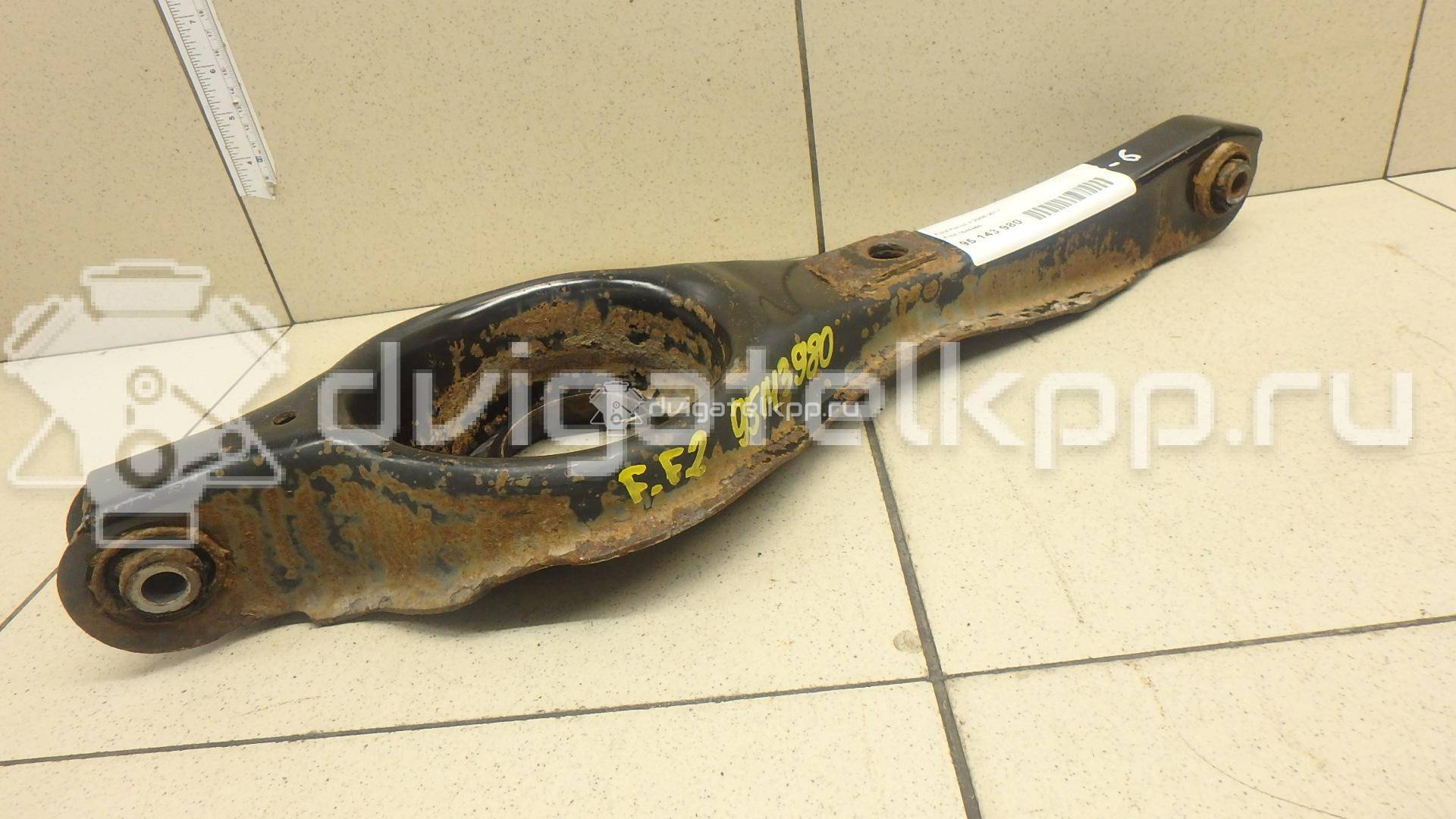 Фото Рычаг задний нижний  1548460 для Ford Focus / Kuga / C-Max / Grand {forloop.counter}}