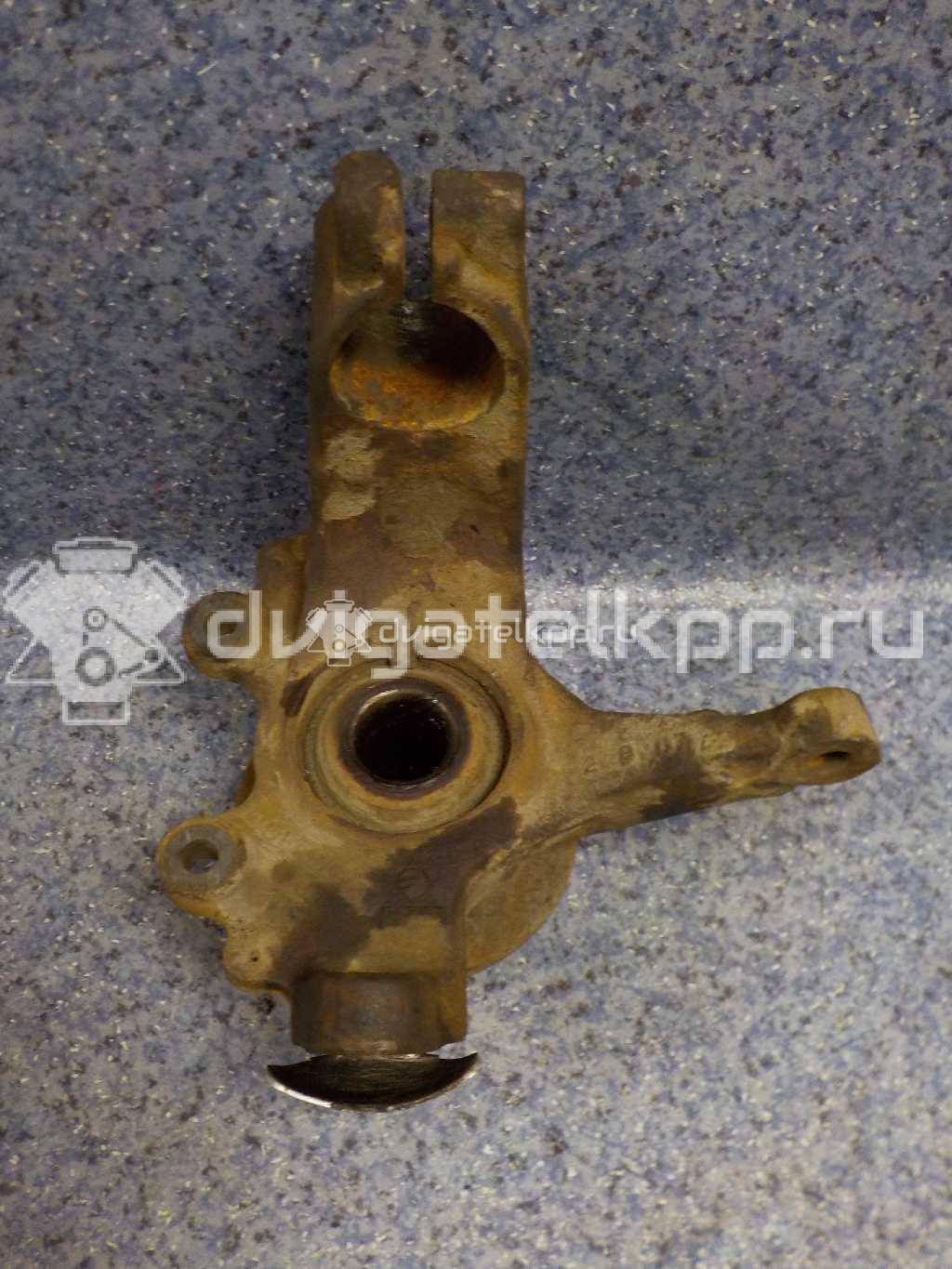 Фото Кулак поворотный передний правый  1420861 для Ford Focus / C-Max {forloop.counter}}