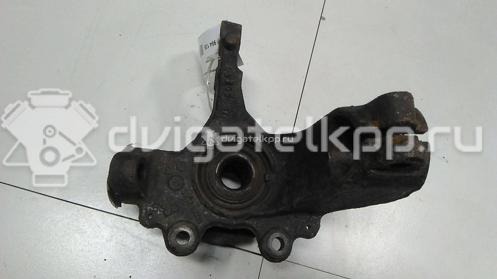 Фото Кулак поворотный передний левый  1477862 для Ford Focus {forloop.counter}}