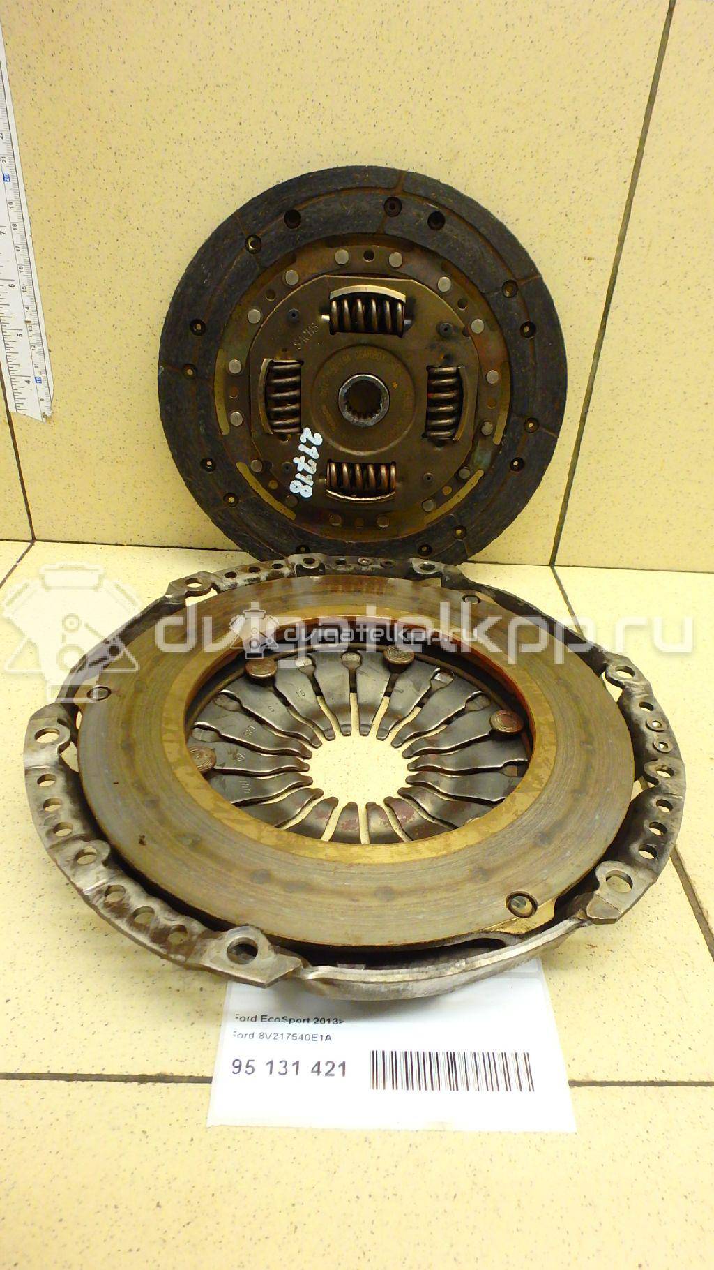 Фото К-кт сцепления  8V217540E1A для Ford Fiesta / Focus / C-Max / Ecosport / Mondeo {forloop.counter}}