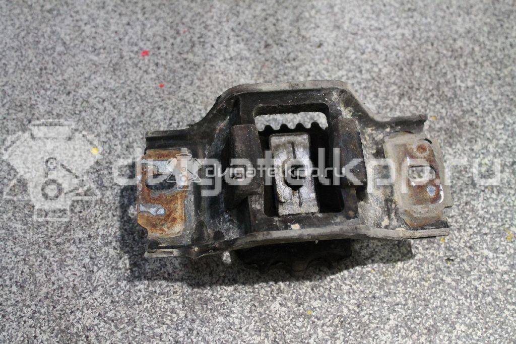 Фото Опора КПП  2S617M121BB для Ford Fiesta / Galaxy / Ka / Fusion Ju {forloop.counter}}