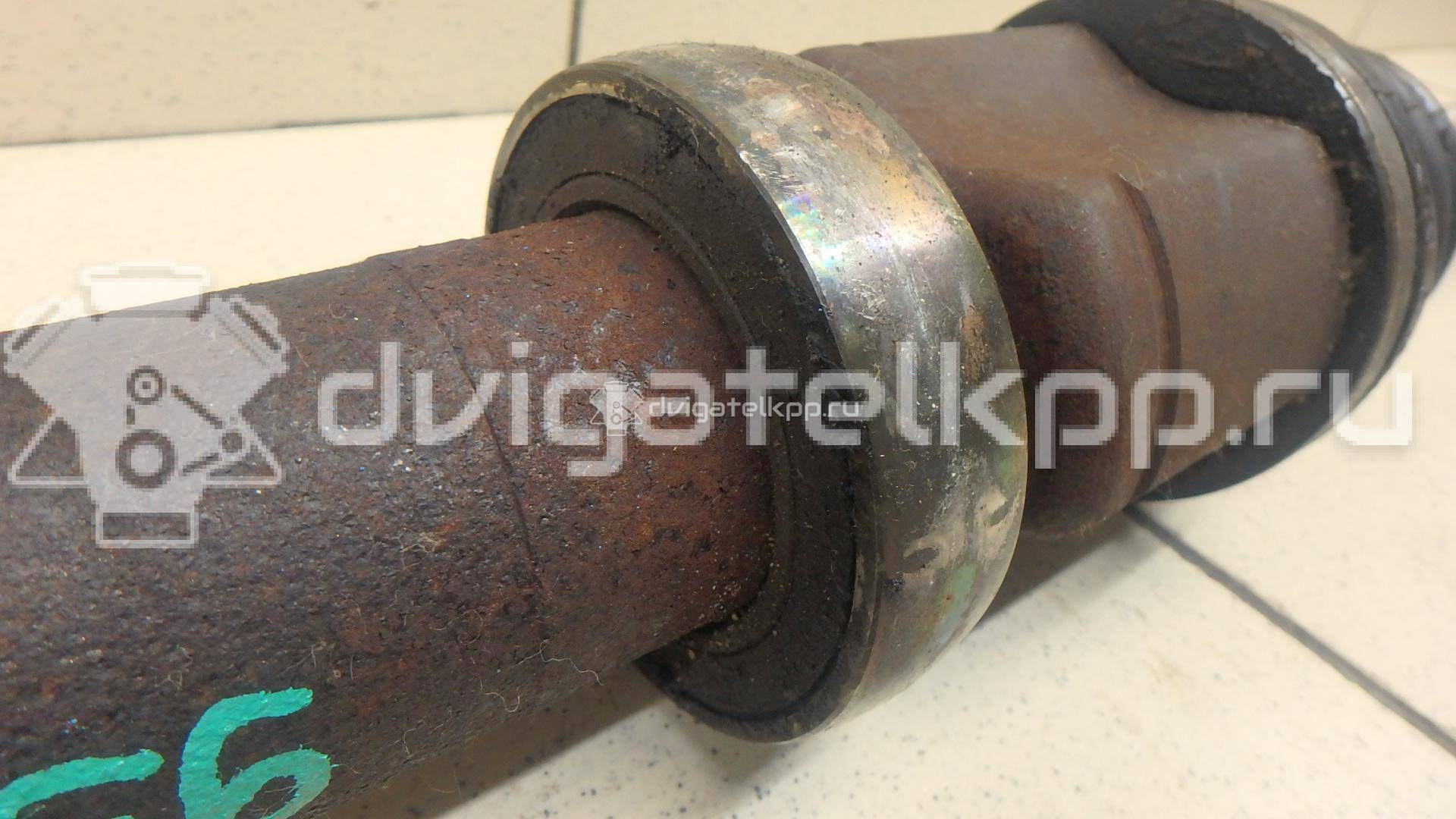 Фото Полуось передняя правая  1348325 для Ford Fiesta / Focus / Fusion Ju {forloop.counter}}