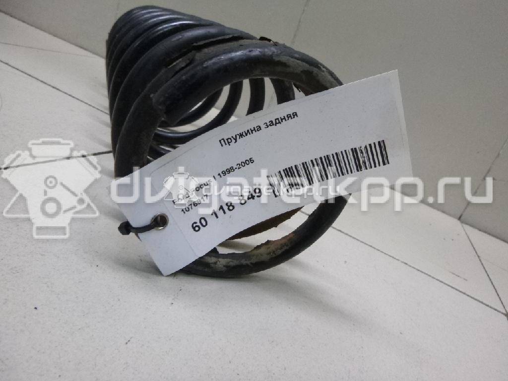 Фото Пружина задняя  1076917 для Ford Focus {forloop.counter}}
