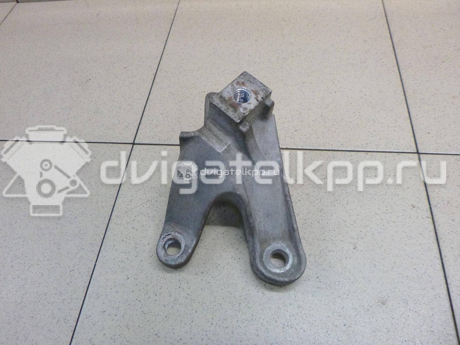 Фото Кронштейн КПП  1326813 для ford Focus II {forloop.counter}}