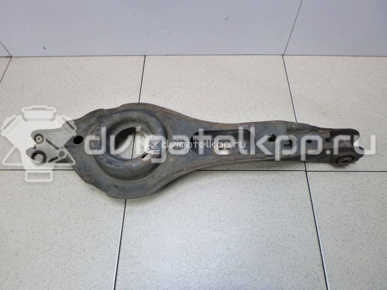 Фото Рычаг задний нижний  1357319 для Ford Focus / Kuga / C-Max / Grand {forloop.counter}}