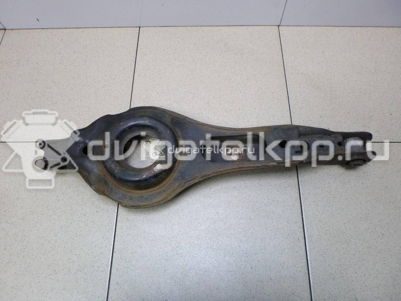 Фото Рычаг задний нижний  1357319 для Ford Focus / Kuga / C-Max / Grand {forloop.counter}}