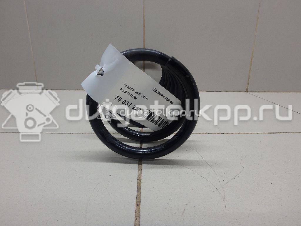 Фото Пружина задняя  1741784 для Ford Focus {forloop.counter}}