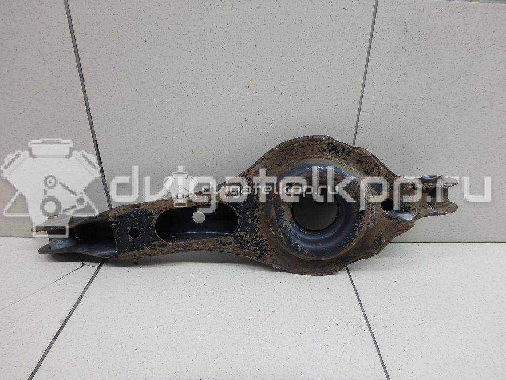 Фото Рычаг задний поперечный  8V415K652AA для Ford Focus / Kuga / C-Max {forloop.counter}}