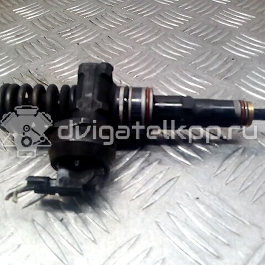 Фото Форсунка дизельная электрическая  038130073AG для Skoda Octavia / Felicia / Octaviaii 1Z3 / Superb