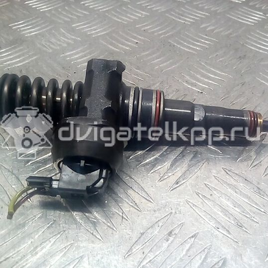 Фото Форсунка дизельная электрическая  038130073AG для Audi A3