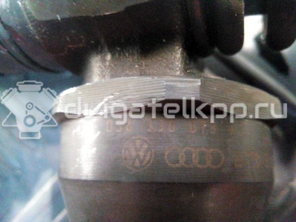 Фото Форсунка дизельная электрическая  038130073AG для volkswagen  Golf 5 (2003-2008) {forloop.counter}}