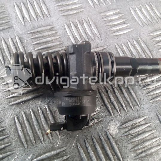 Фото Форсунка дизельная электрическая  038130073AG для volkswagen  Golf 5 (2003-2008)