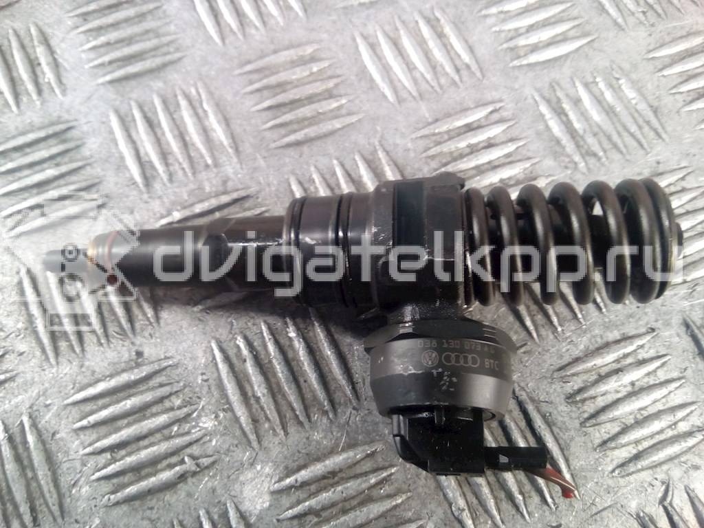 Фото Форсунка дизельная электрическая  038130073AG для volkswagen  Golf 5 (2003-2008) {forloop.counter}}