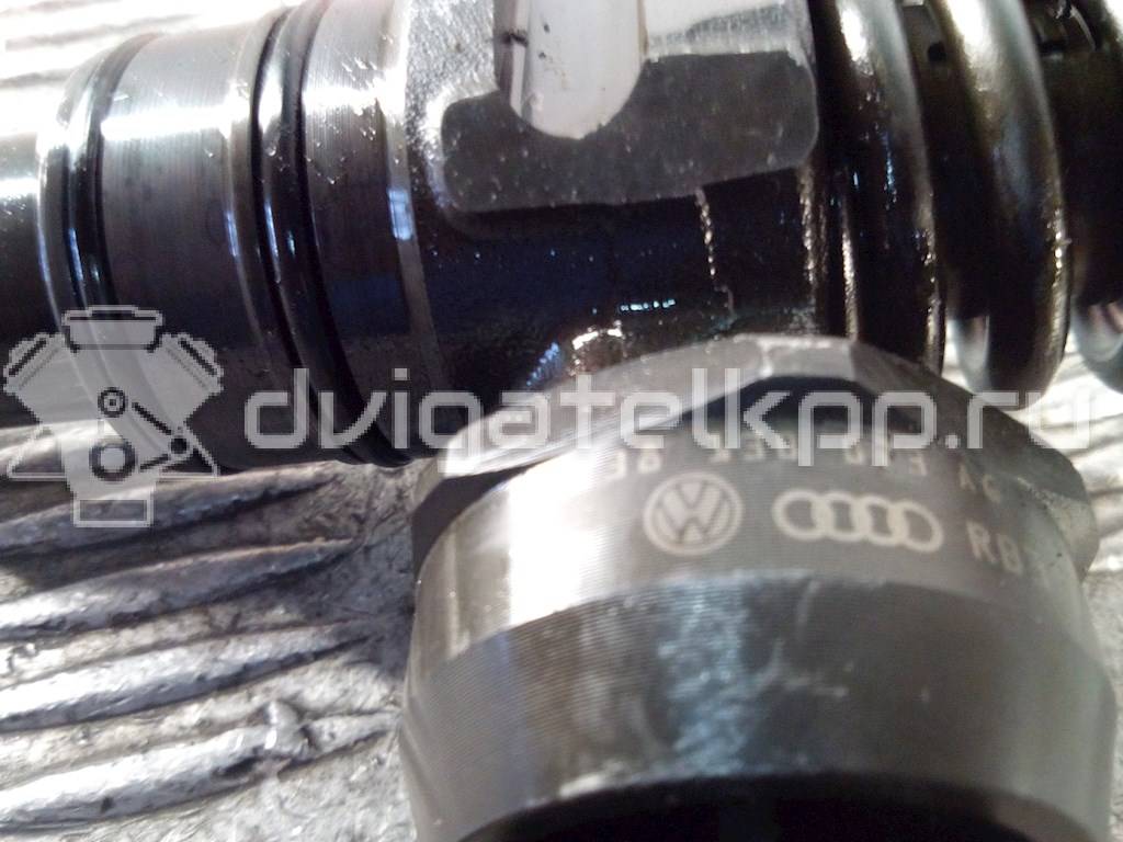 Фото Форсунка дизельная электрическая  038130073AG для volkswagen  T5 (2003-2012) {forloop.counter}}