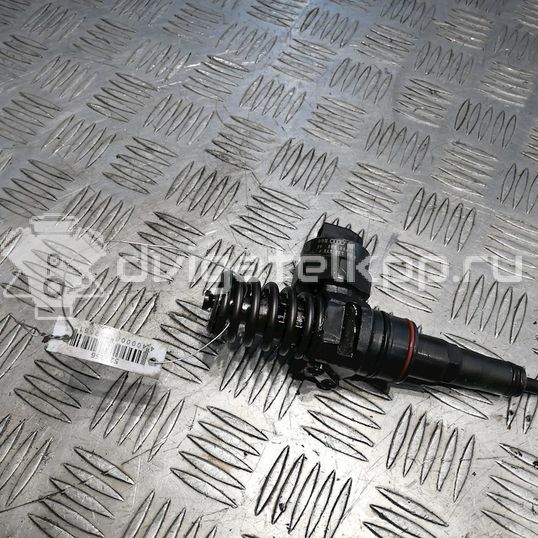 Фото Форсунка дизельная электрическая  038130073F для volkswagen  Polo 4 (2001-2009)