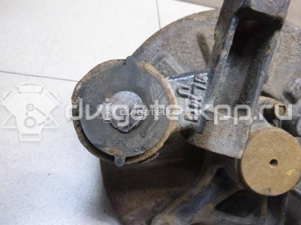 Фото Кулак поворотный задний левый  527502D105 для Hyundai Tucson / Accent / Matrix Fc / Elantra / Coupe {forloop.counter}}