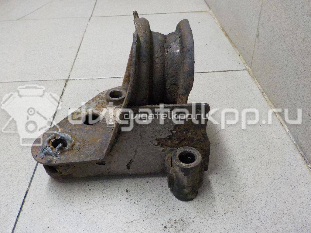 Фото Кронштейн (п.п.к.)  546204A000 для hyundai Starex H1 {forloop.counter}}