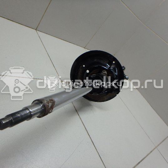 Фото Амортизатор передний правый  546602P100 для Kia Sorento