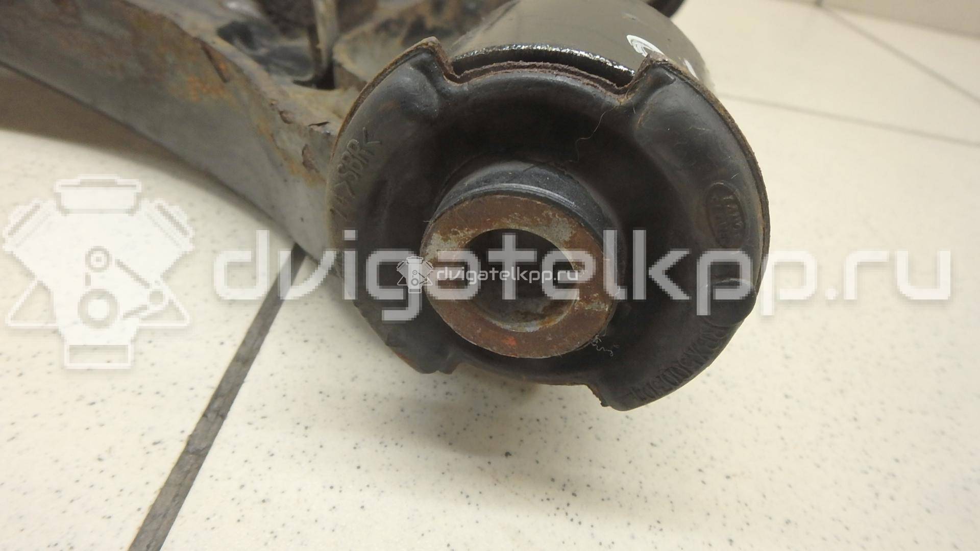Фото Рычаг передний верхний левый  RBJ500232 для Land Rover Range Rover / Discovery {forloop.counter}}