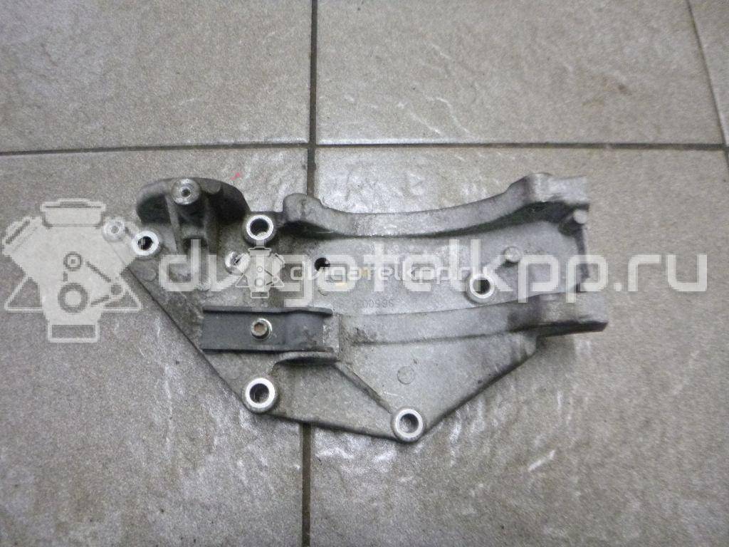 Фото Кронштейн генератора для двигателя RHR (DW10BTED4) для Peugeot / Citroen 136-140 л.с 16V 2.0 л Дизельное топливо 5706J5 {forloop.counter}}