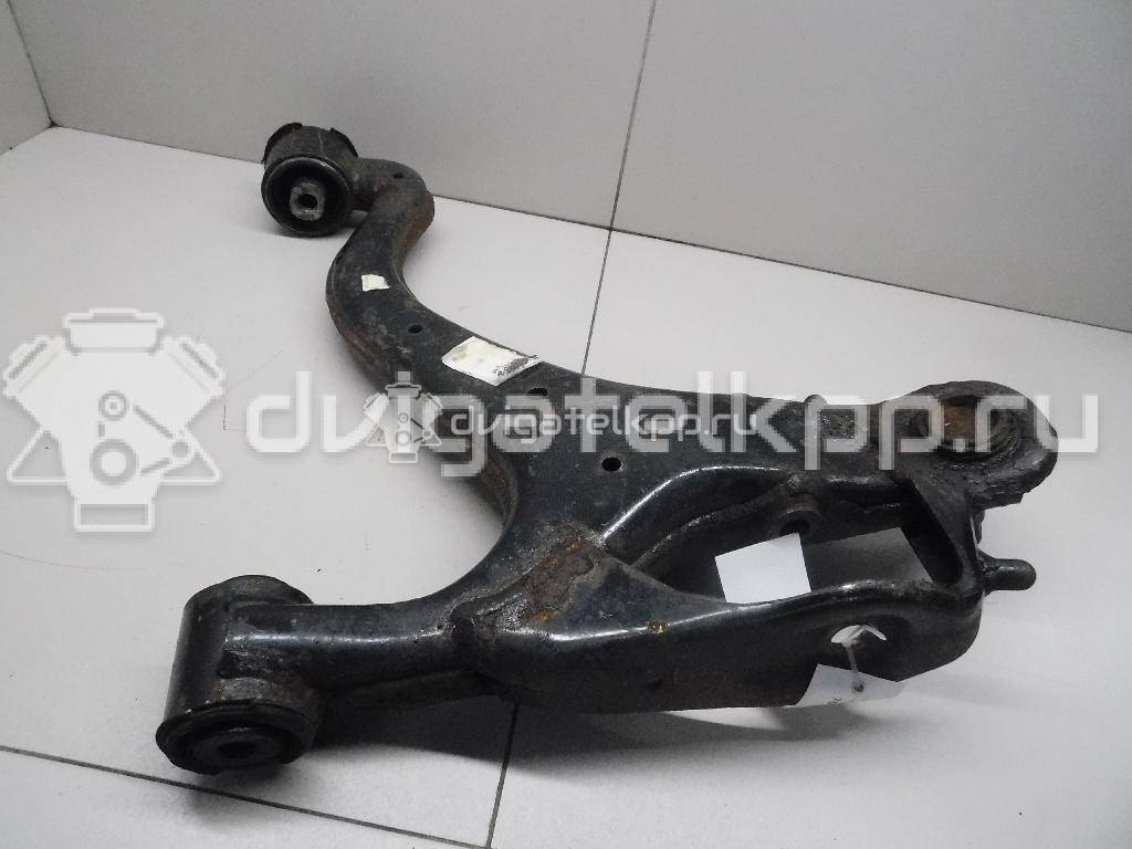 Фото Рычаг передний нижний левый  LR014138 для Land Rover Discovery {forloop.counter}}