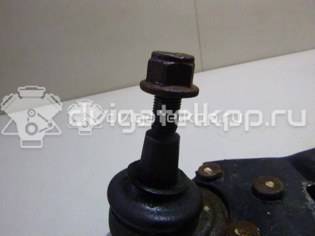 Фото Рычаг передний правый  LR007205 для Land Rover Freelander {forloop.counter}}