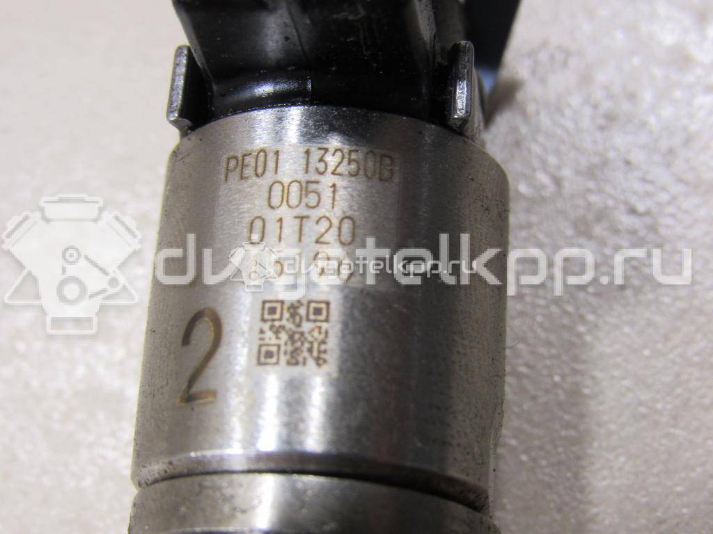 Фото Форсунка инжекторная электрическая  PE0113250B для mazda CX 3 {forloop.counter}}
