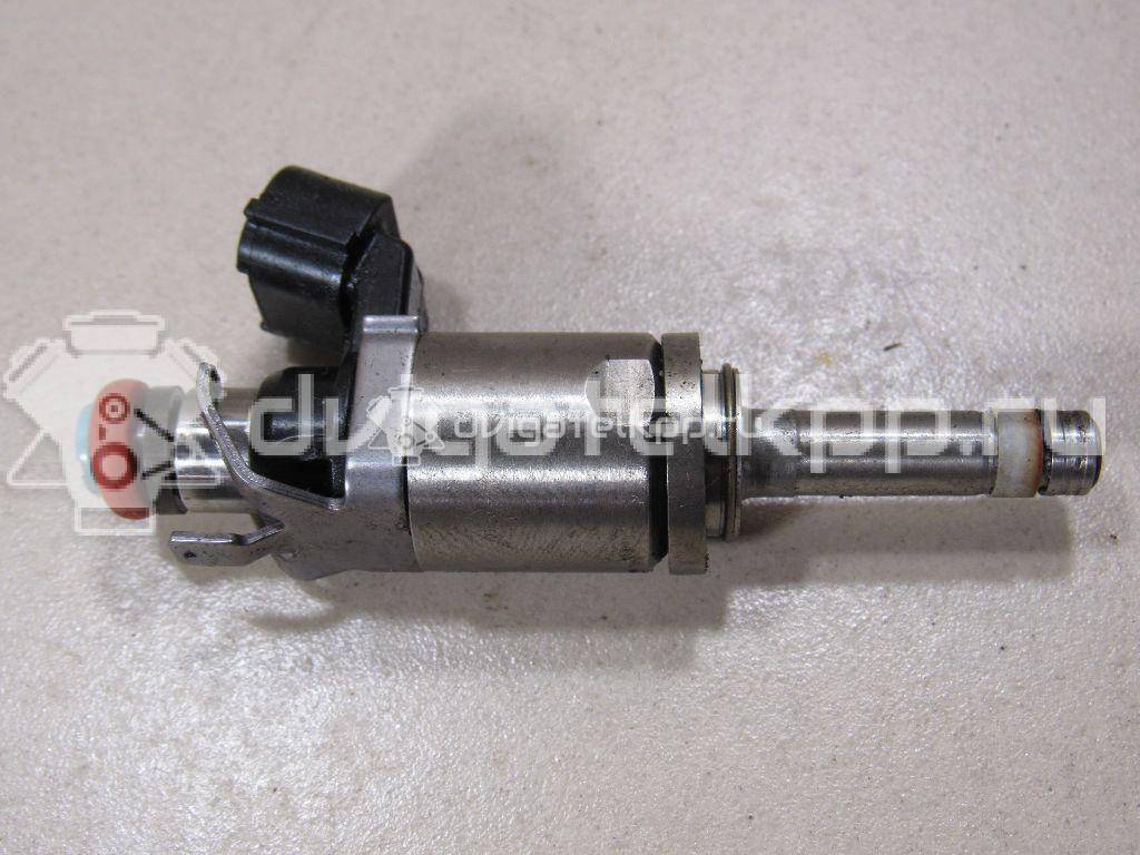 Фото Форсунка инжекторная электрическая  PE0113250B для mazda CX 3 {forloop.counter}}