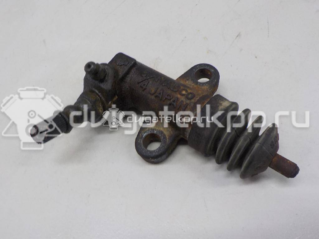 Фото Цилиндр сцепления рабочий  30620ea000 для Nissan Pick Up / Np300 / Pathfinder {forloop.counter}}