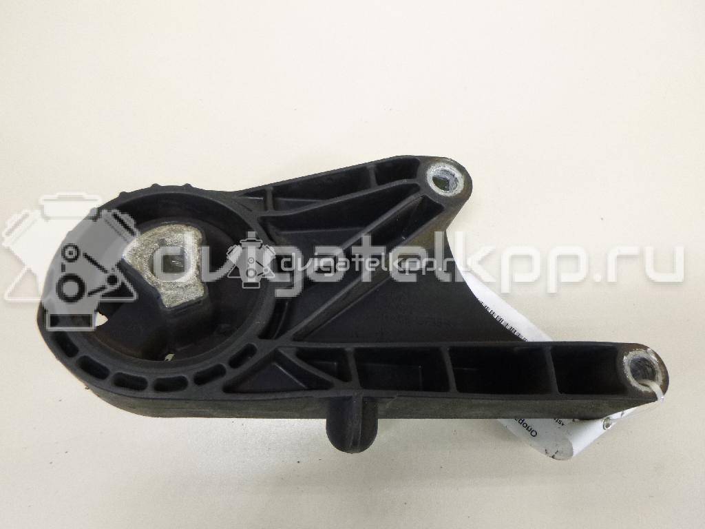 Фото Опора двигателя передняя  13248599 для Opel Astra {forloop.counter}}