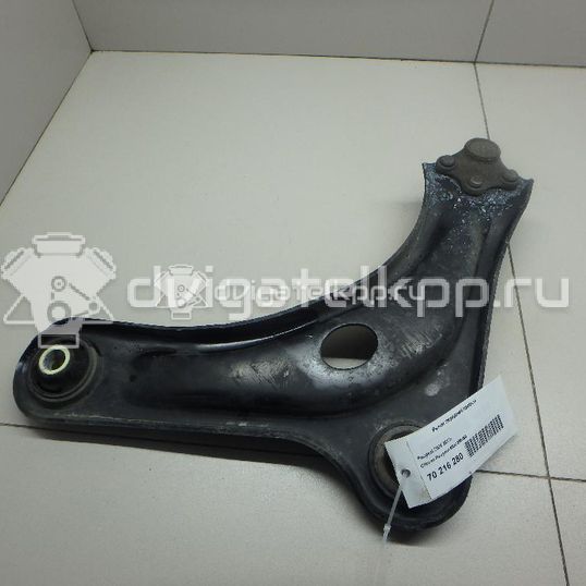 Фото Рычаг передний правый  9803286480 для Peugeot 2008 / 208