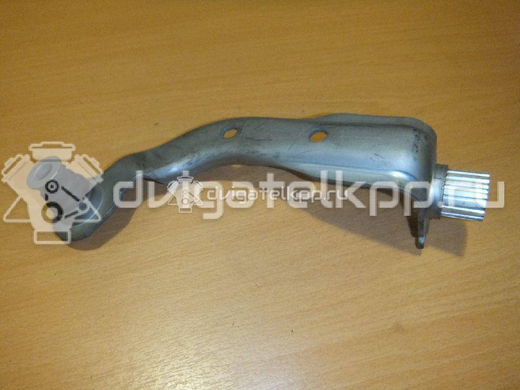 Фото Кронштейн передней балки  543171370R для Renault Clio {forloop.counter}}